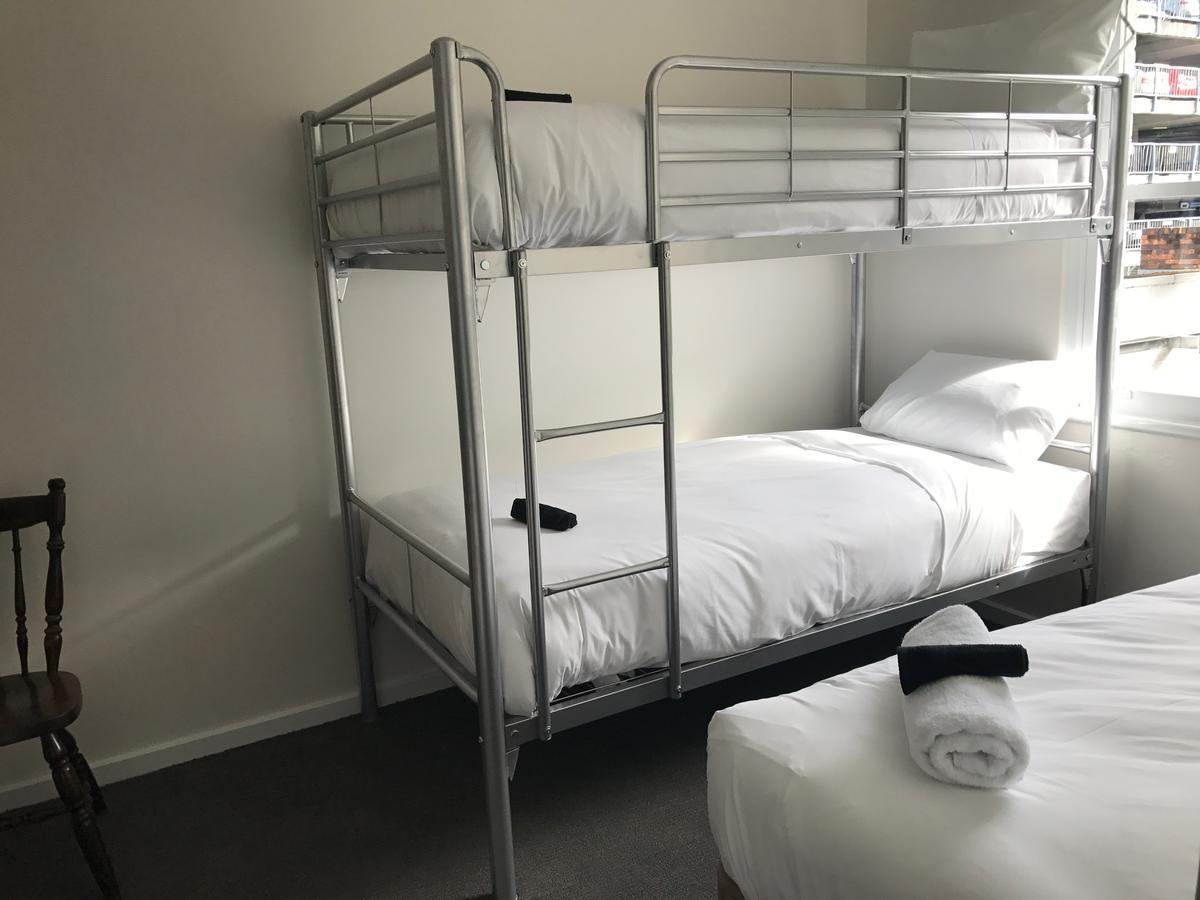 Okeefes Hotel Backpackers Launceston Kültér fotó